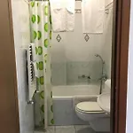 Cavaria Hotell 2*