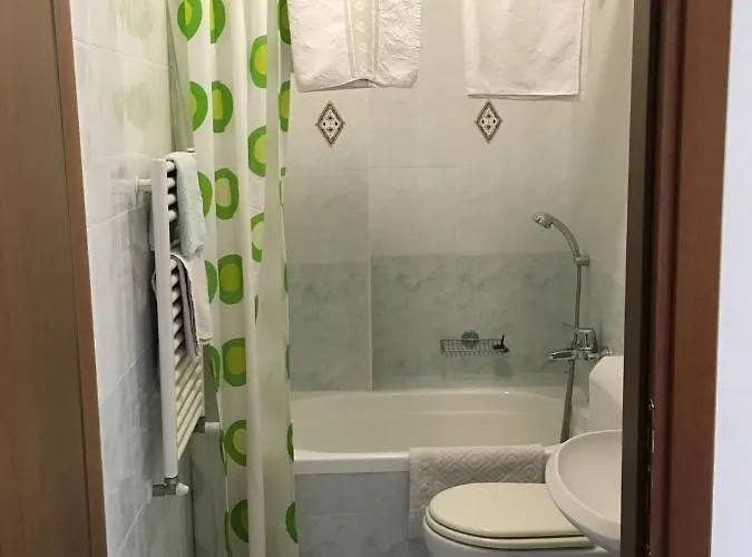 Cavaria Hotel 2*
