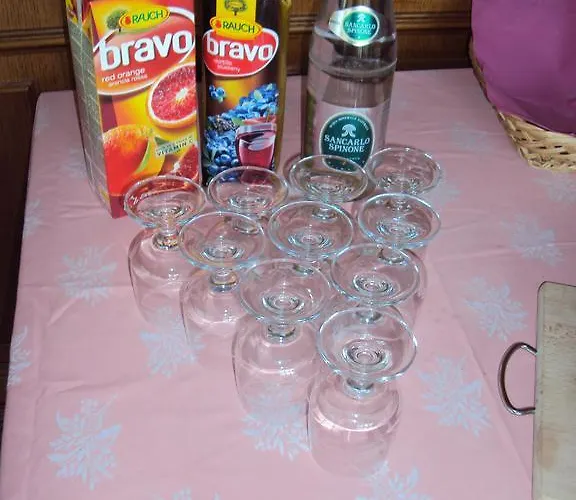 Cavaria
